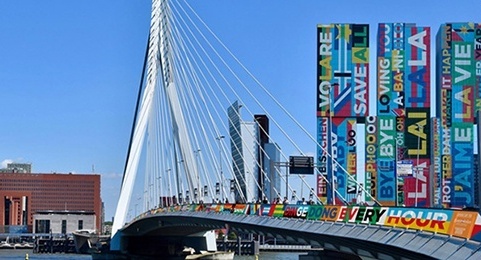 Nieuws image Circulaire Songfestivalvlaggen sieren de stad Rotterdam!
